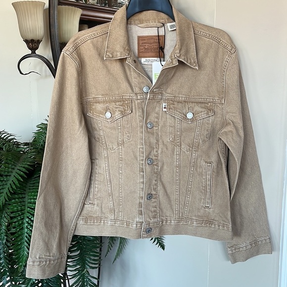 Brand New Levi's Fresh Produce Sustainable Dyes Cherry Neutral Jean Jacket - Picture 2 of 13